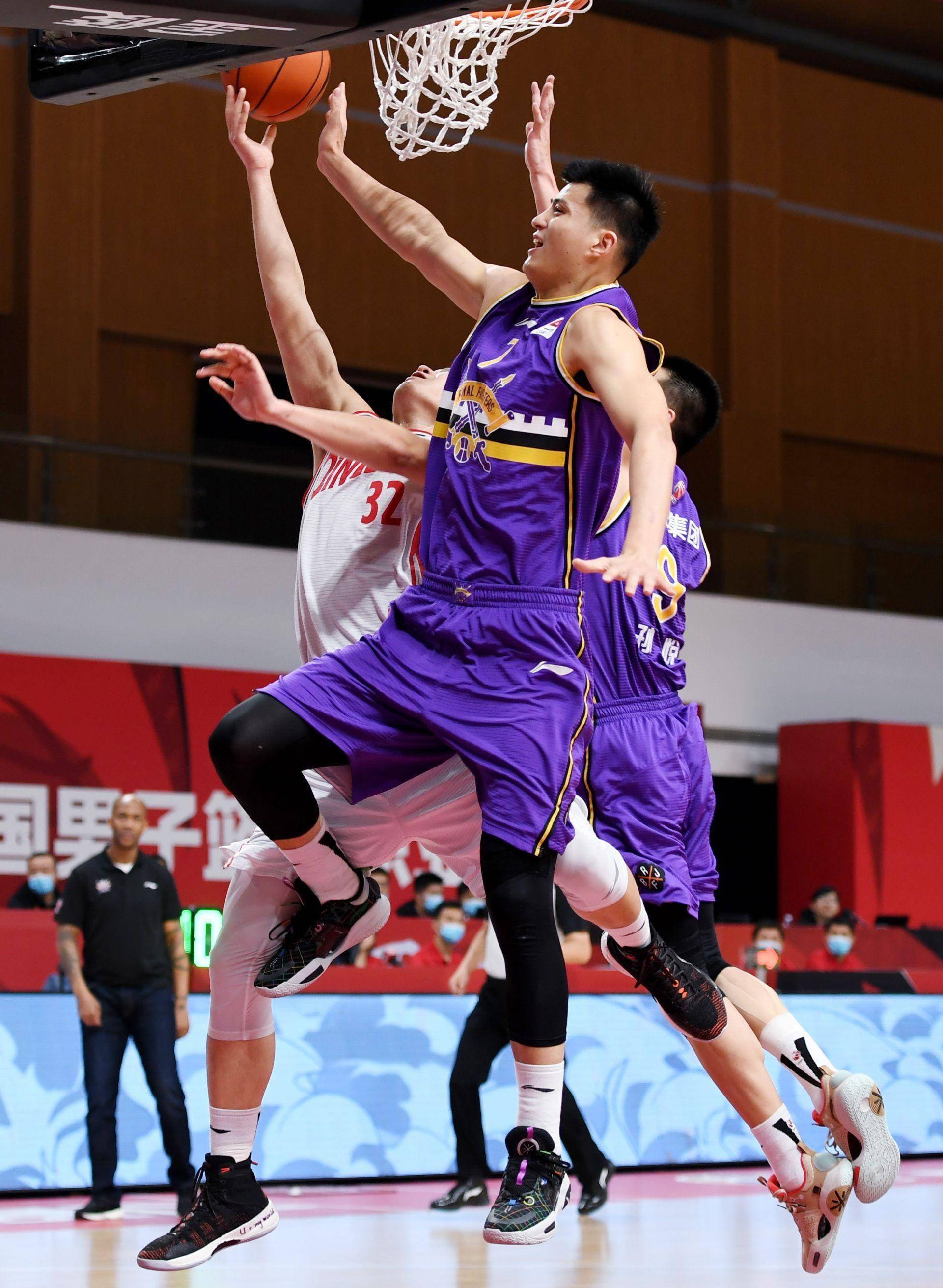 布莱顿迎CBA季后赛关键赛，窗口期豪取连胜，目标明确，阵容厚度经受考验(布莱顿赛程表)-九游体育